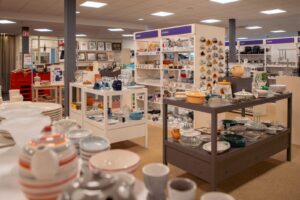 Kringloop Goes parels winkel